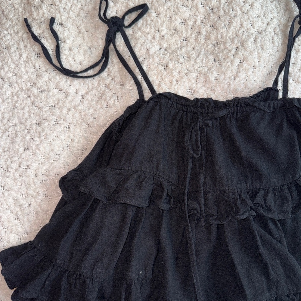 Black Ruffled Tank Top - Picture 3 of 8